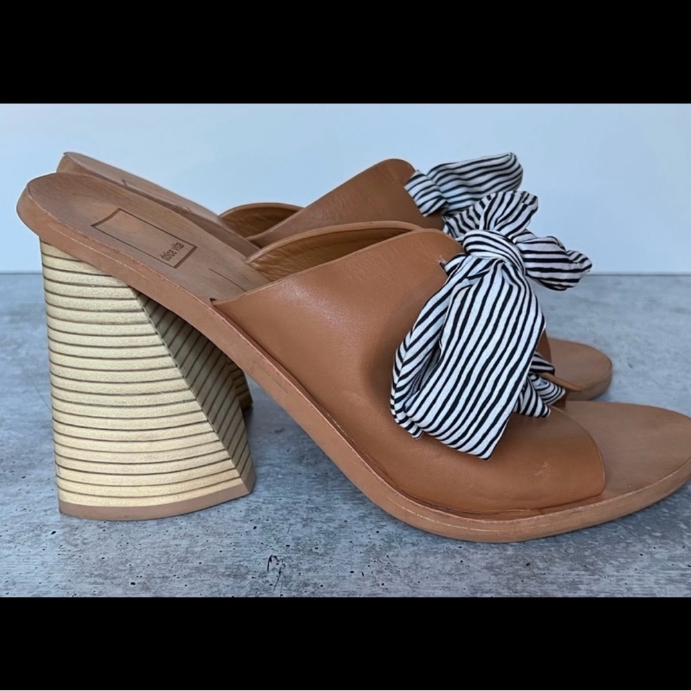 Dolce Vita Amber with black and white striped ribbon